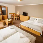 Nisanka דירה Bedřichov